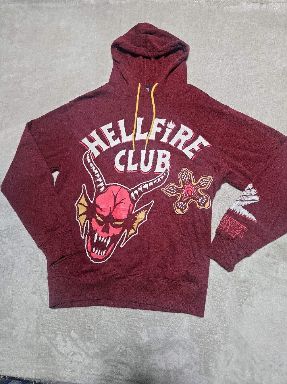 Hellfire Club Maroon Graphic Hoodie - Stranger Things Inspired Men's Size Medium